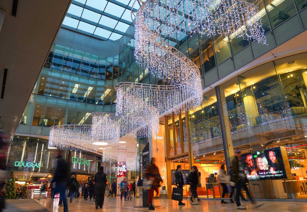 Christmas lights in shopping centres: get inspired